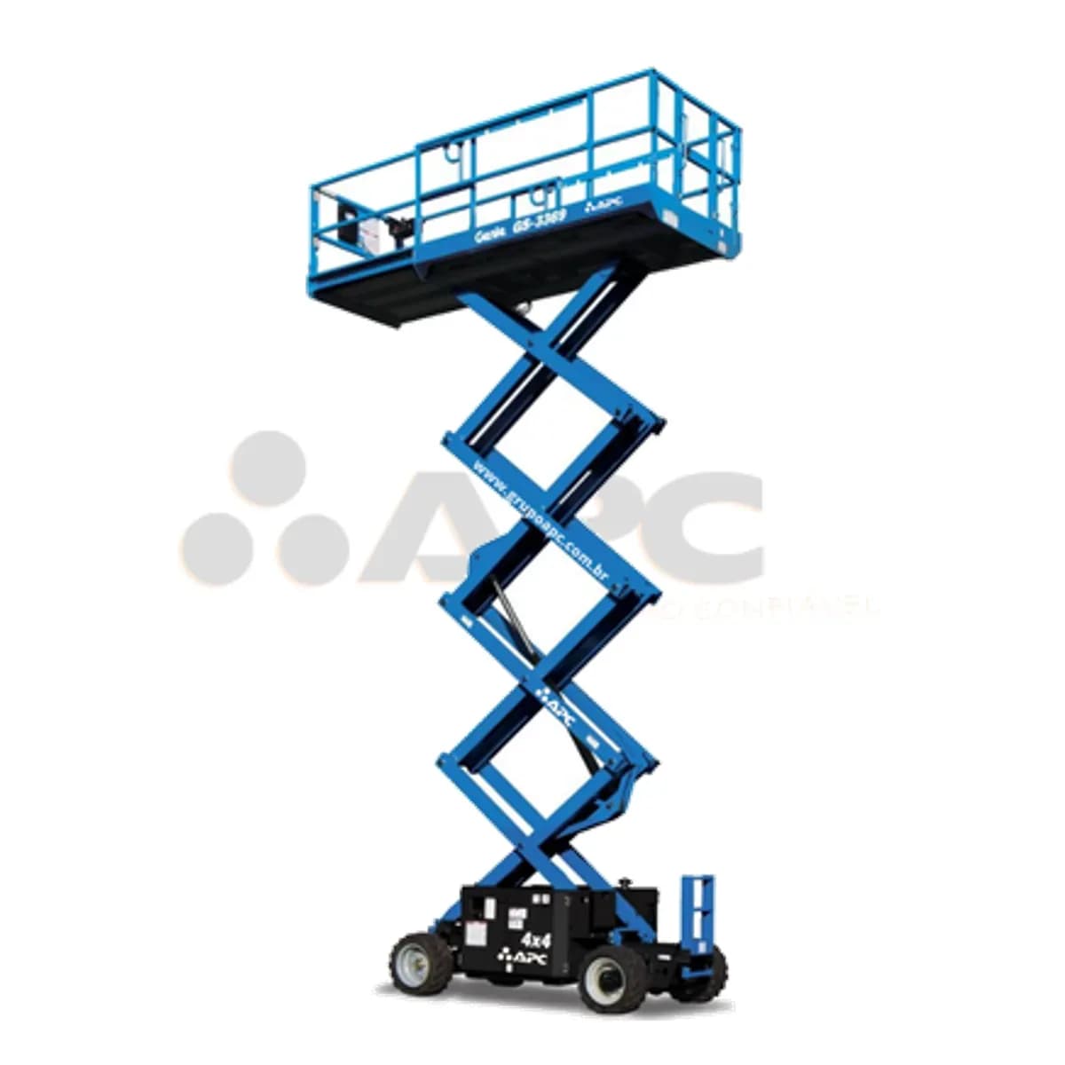 Plataforma elevatória Genie GS-3268RT 4X4 (ALL TERRAIN) para locação no Grupo APC